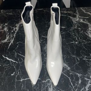 Steve Madden Winnie Harlow Tina Bootie